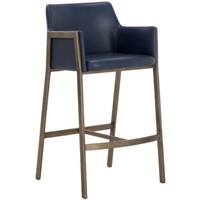 Bernadette Barstool - Bravo Admiral