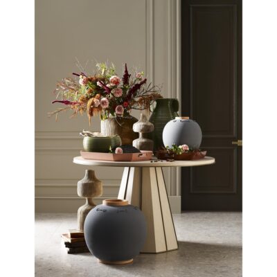 Alternative view of June Vase