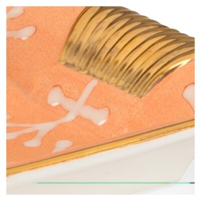 Alternative view of Pamela Tray