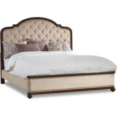 Leesburg King Upholstered Bed