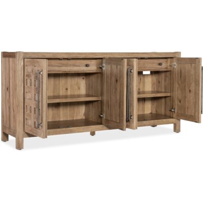 Alternative view of Vineyard Row Buffet