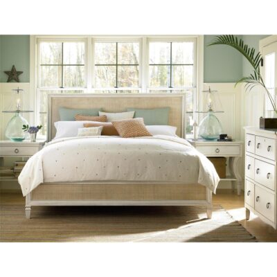 Alternative view of Summer Hill Woven Accent Queen Bed